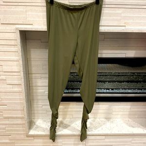 Brand new not tags planet by Lauren G microfiber and spandex ruched leggings.